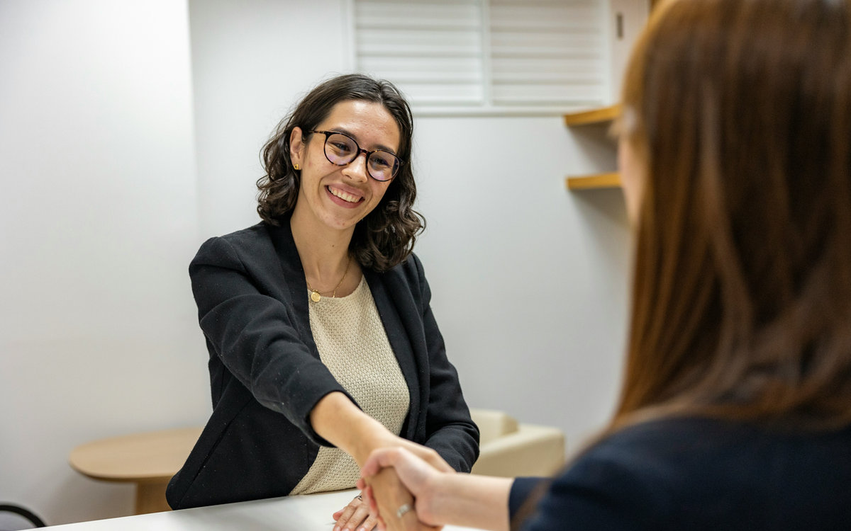 Step-by-step: How executive recruitment works. Read more at Recruiting Rewards.